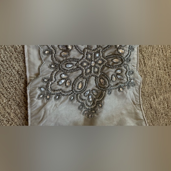 Holiday Table Runner never used - Picture 1 of 6